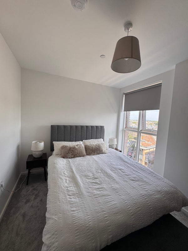 Room Headlam Road in Greater London