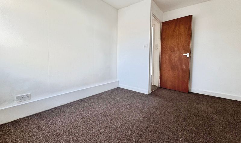 House Sheppard Close in Greater London