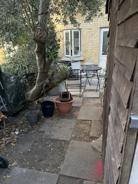 Room Leyton Grange in Greater London