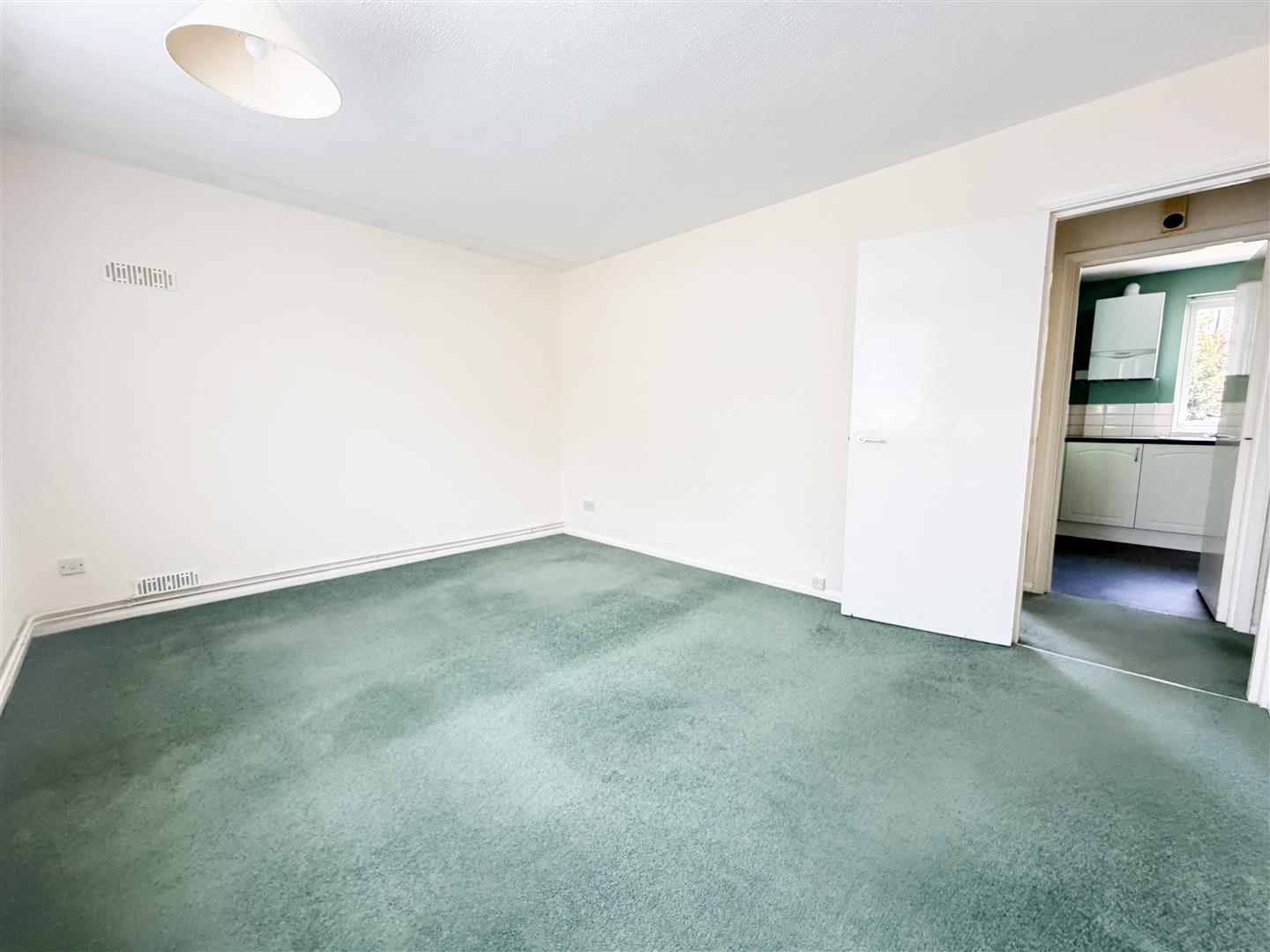 Flat Eversfield Road in Eastbourne