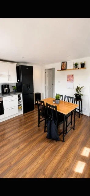 House Meeson Road in Greater London