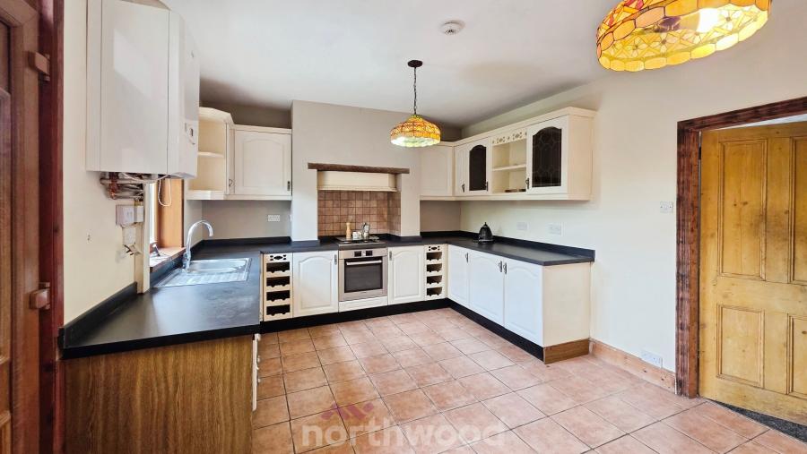House Woodview in Doncaster