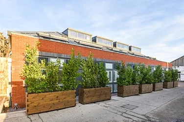 House Elm Grove in Greater London