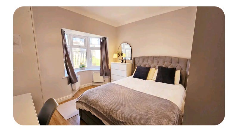 Room Priory View Road in Bournemouth