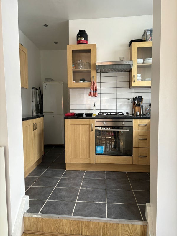 Room Falkland Road in Greater London