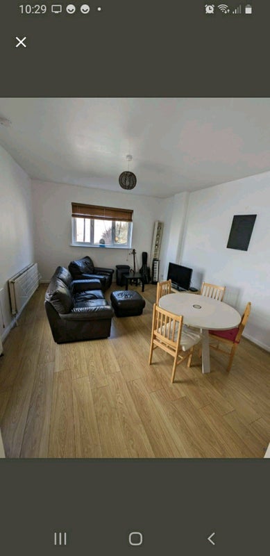 Room Falkland Road in Greater London