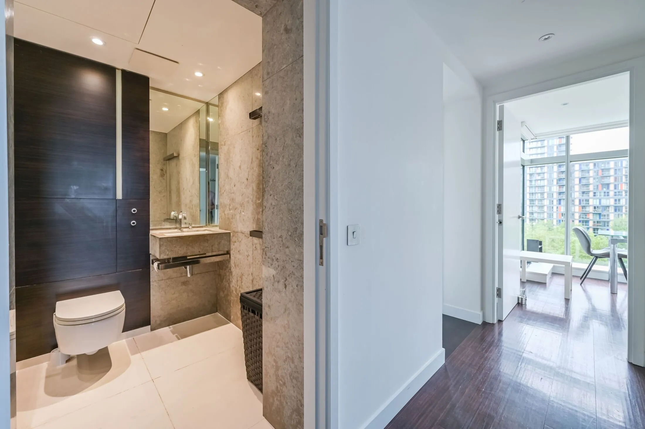 Flat Millharbour in Greater London