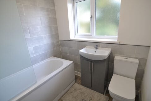 House Shayler Grove in Wolverhampton