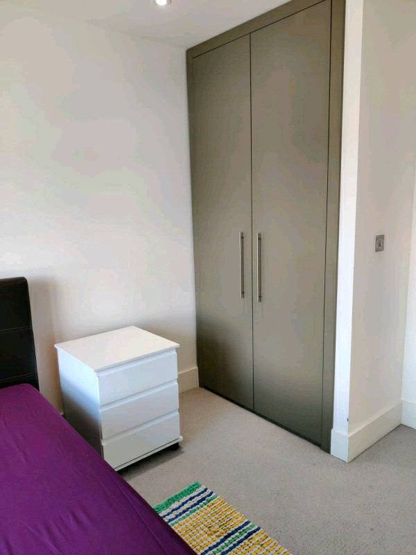 Room SW Pocket Square in Greater London