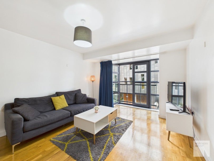Flat Ducie Street in Manchester