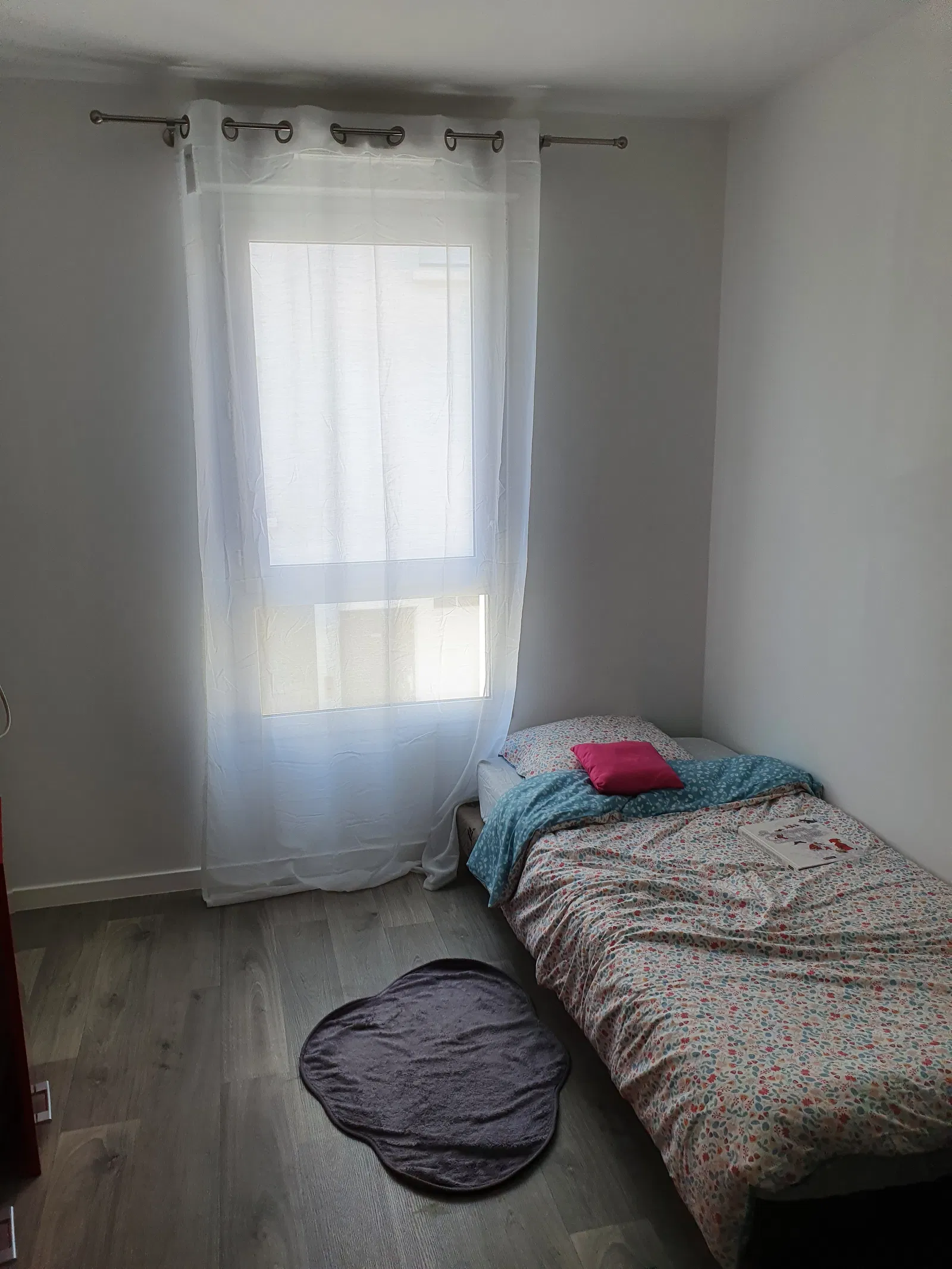 Room Rue de Migneaux in Poissy