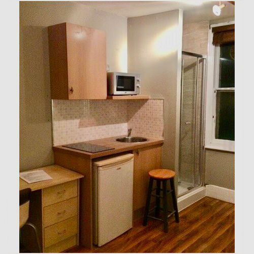 Room Claverton Street in City of Westminster