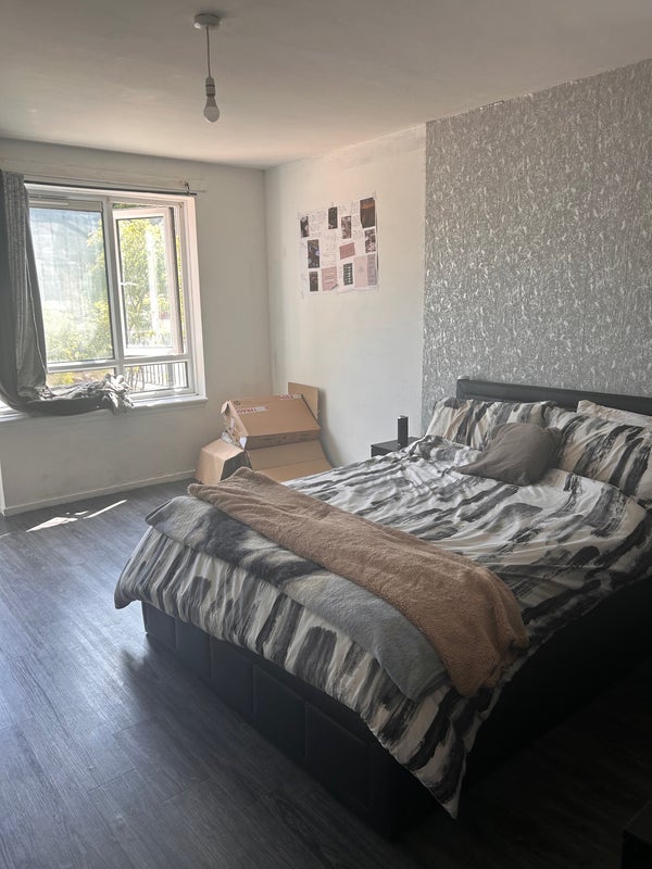 Room Radlix Road in Greater London