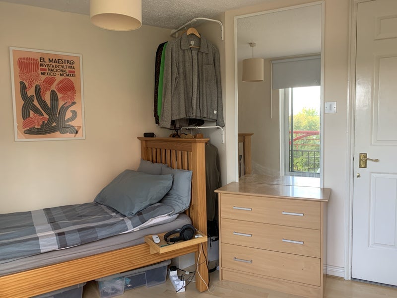 Room Riverview Gardens in Glasgow
