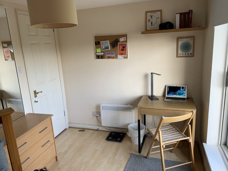 Room Riverview Gardens in Glasgow