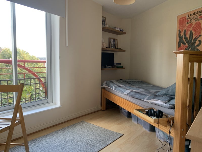 Room Riverview Gardens in Glasgow