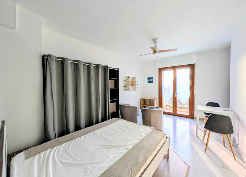 Flat Rond-Point Mirasouléou in Toulon