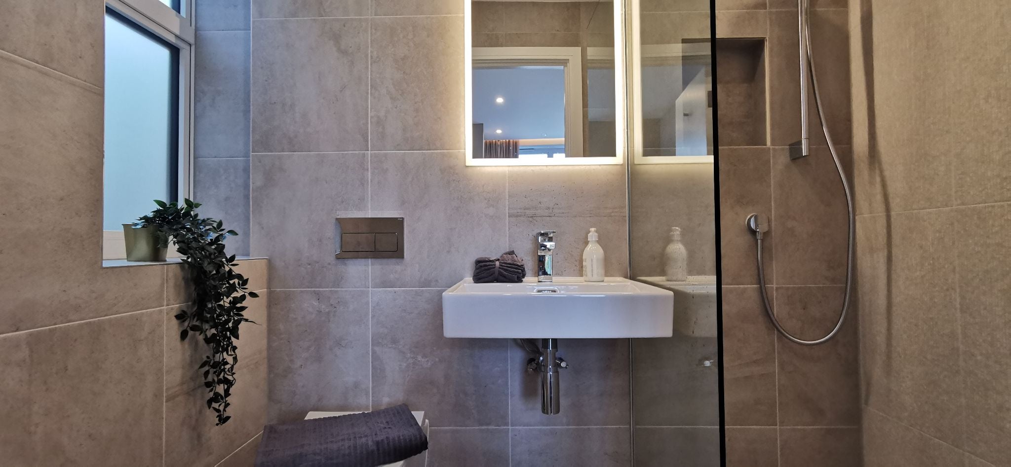 Flat Draycott Avenue in Greater London