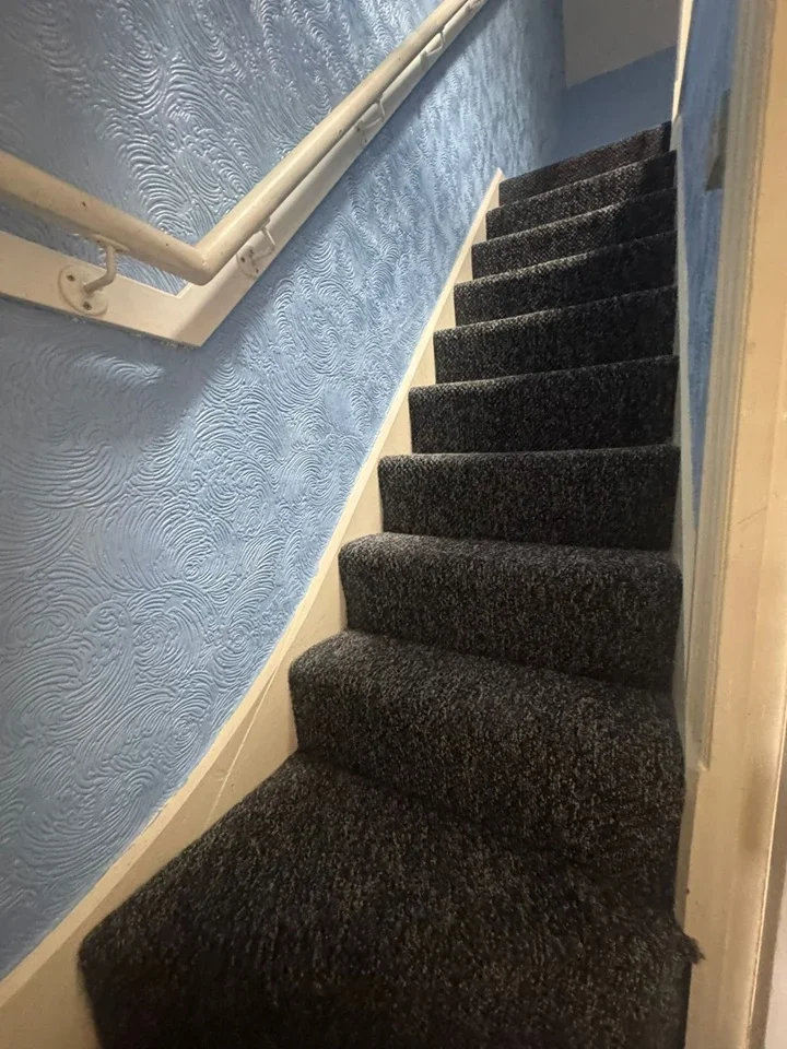Flat Oakworth Road in Bradford