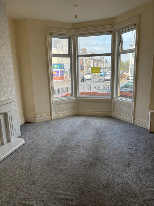 Flat Lytham Road in Blackpool