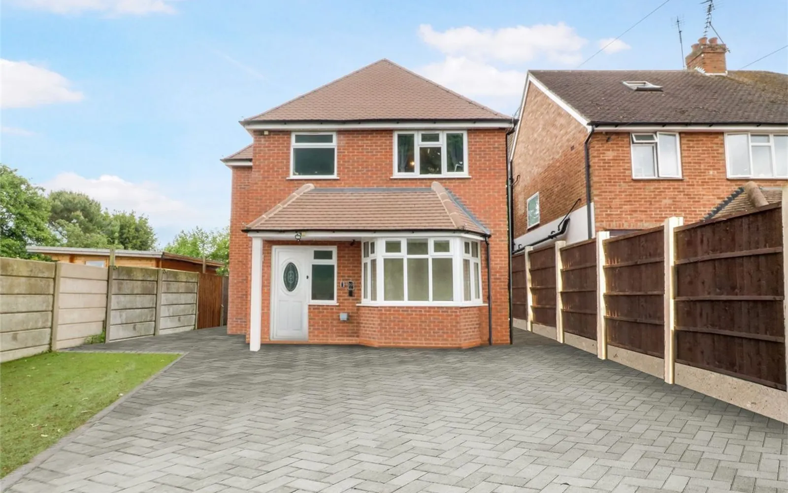 Room Firbank Drive in Watford