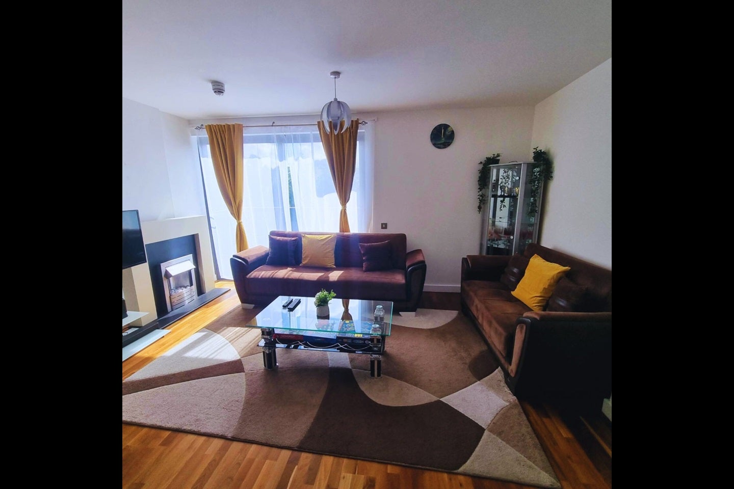 Flat Thurston Road in Greater London