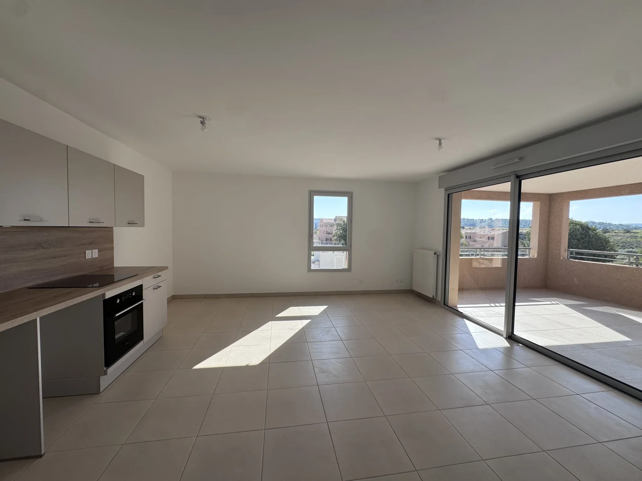 Flat Rue des Coudoux in Provins
