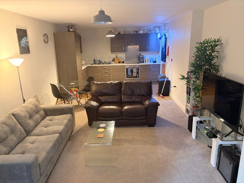 Flat Ordsall Lane in Salford