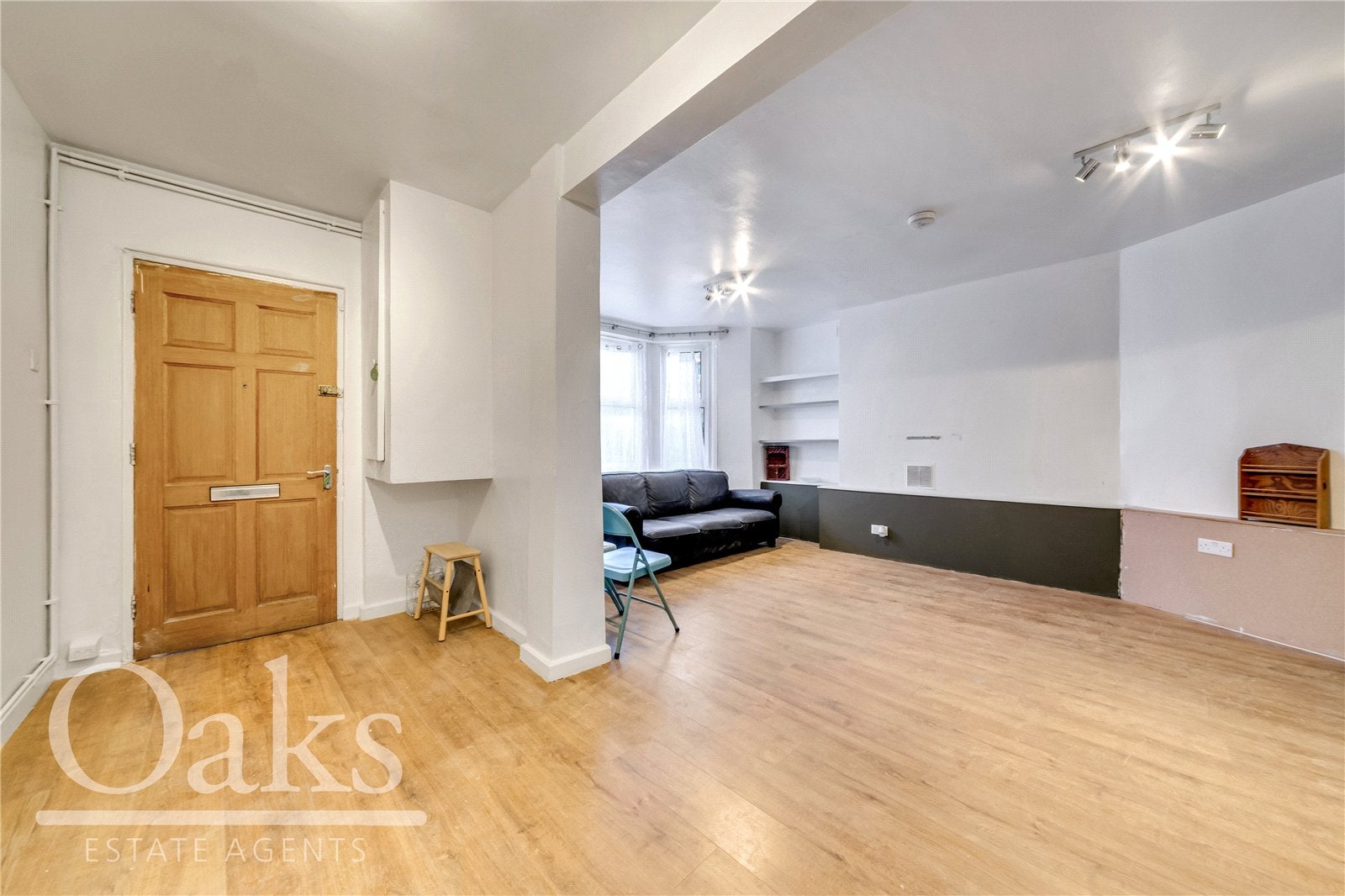 Flat Campbell Road in Greater London