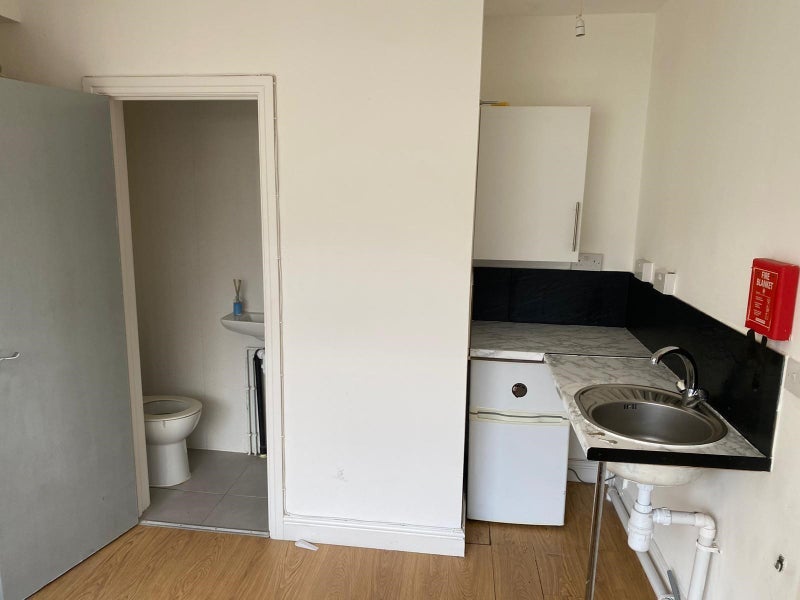 Room Aldborough Spur in Slough