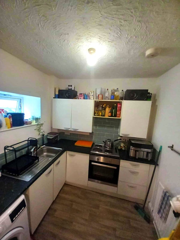 Room Brook Road in Bristol