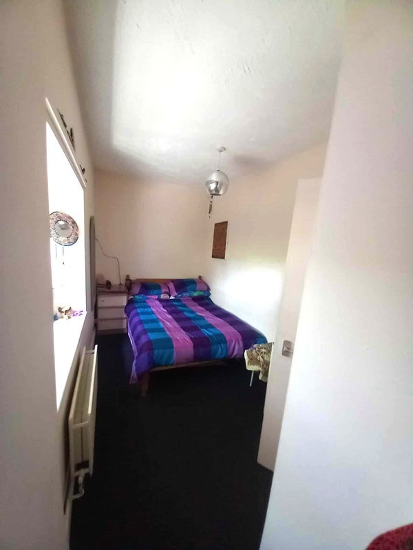 Room Brook Road in Bristol