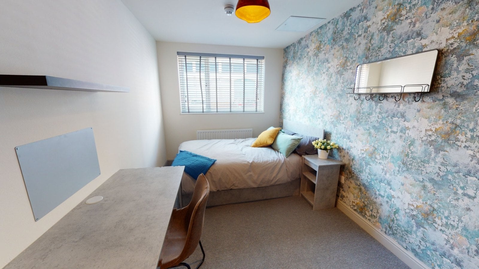 Room Harvey Street in Lincoln