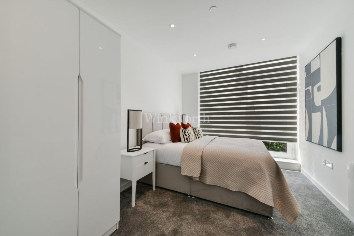 Flat Beckenham Road in Greater London