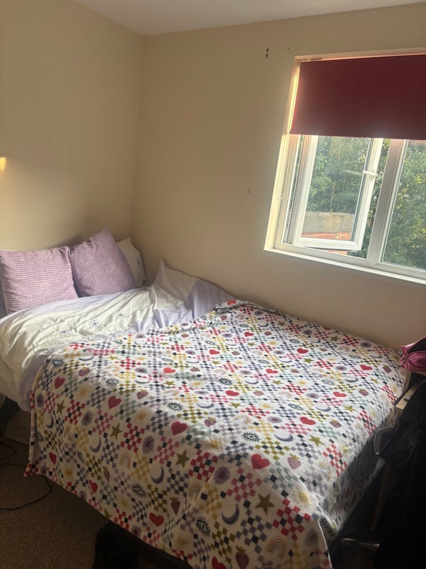 Room Teignmouth Road in Birmingham
