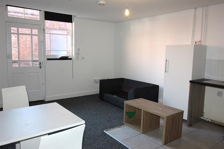 Flat Fairfield Street in Oadby and Wigston