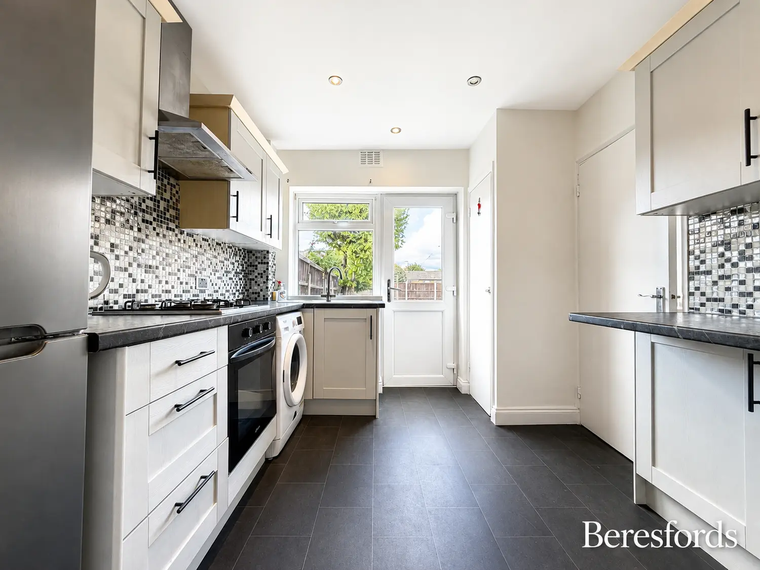 House Cotswold Gardens in Brentwood