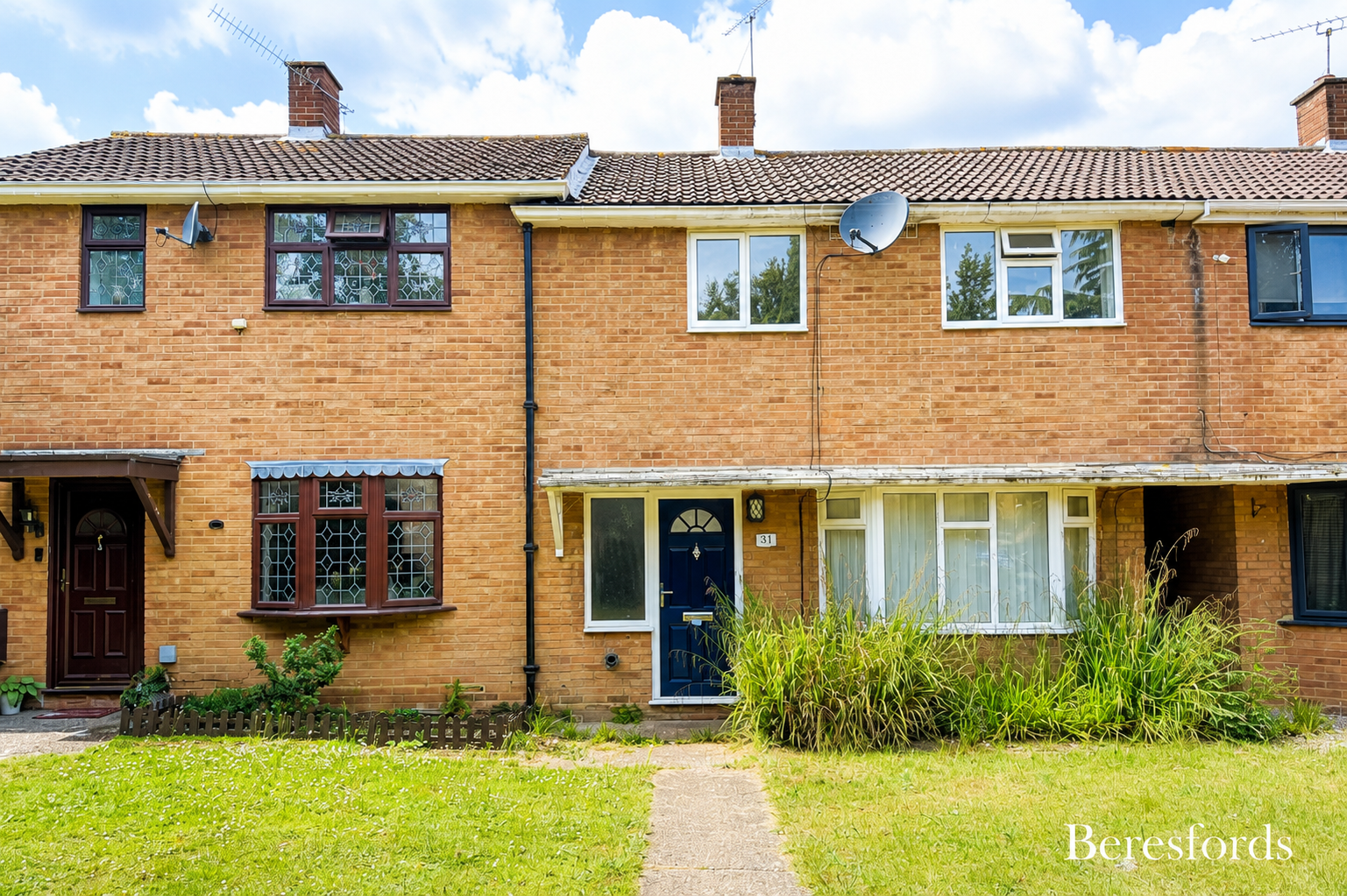 House Cotswold Gardens in Brentwood
