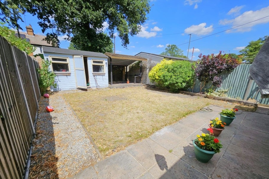 House Hartland Close in Borough of Runnymede