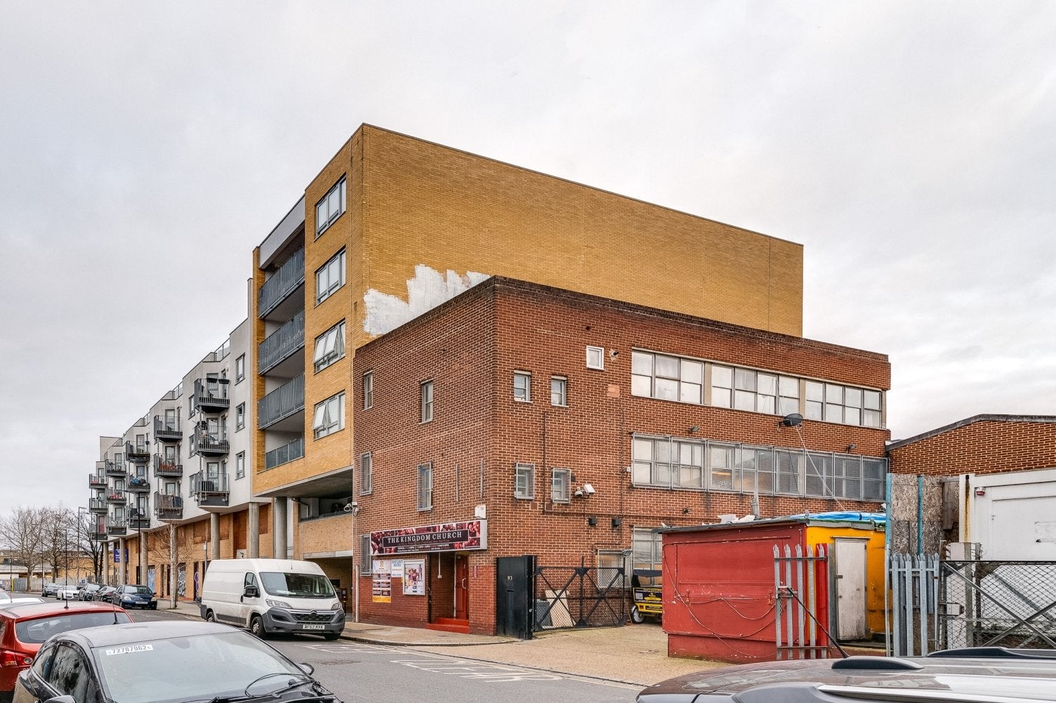 Flat Camberwell Station Road in Greater London