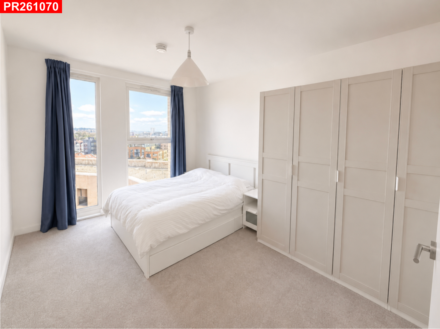 Flat Perryfield Way in Greater London
