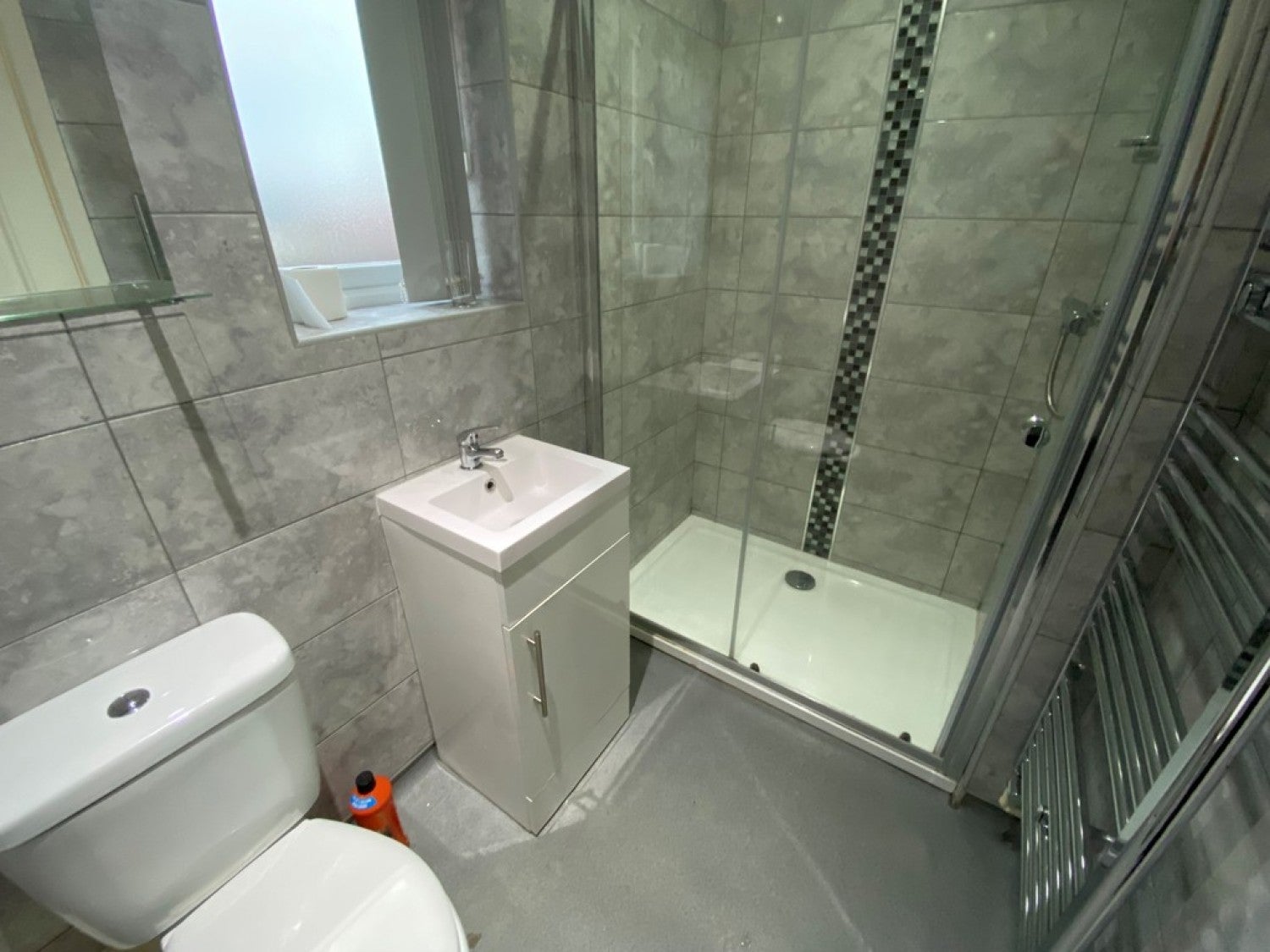 Room Whitehill Road in North West Leicestershire