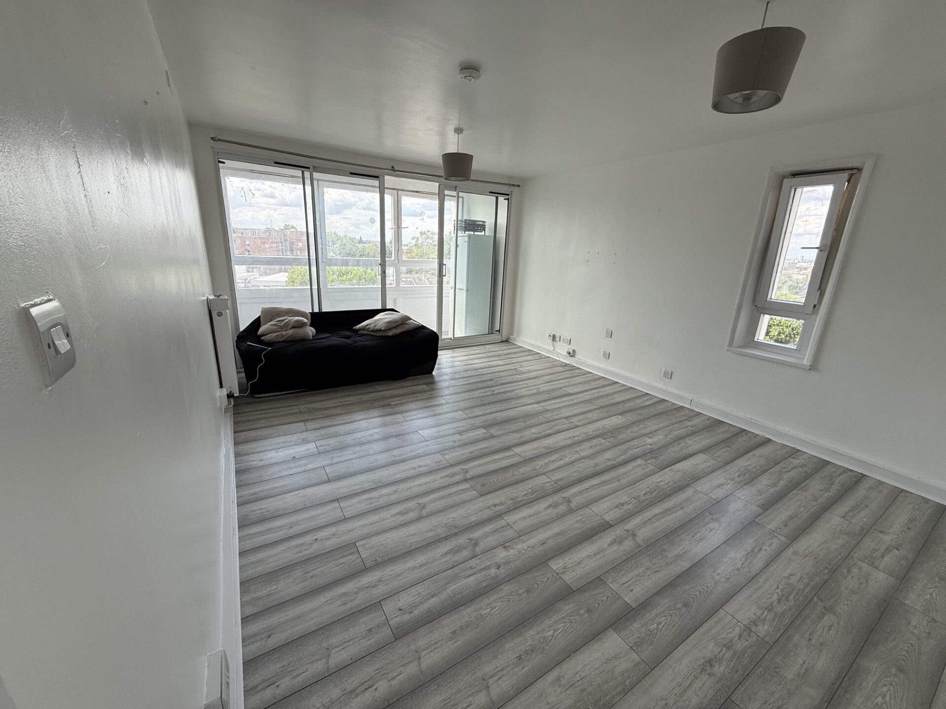 Flat Rectory Place in Greater London
