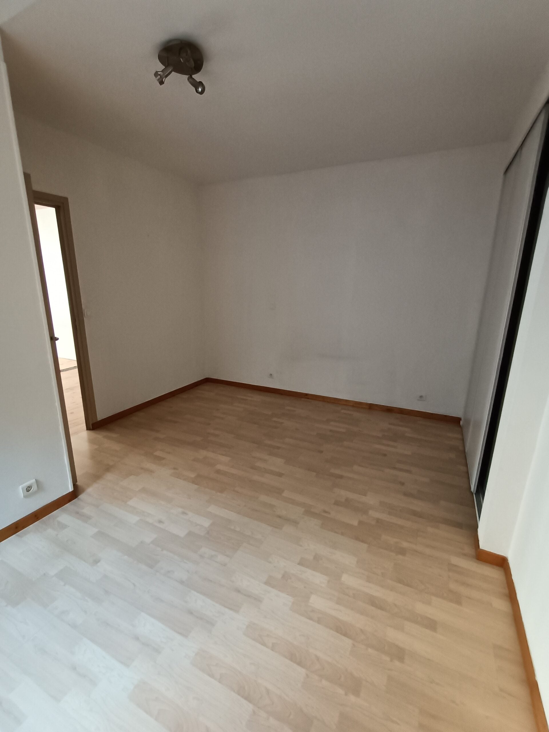 Flat Rue Balaÿ in Saint-Étienne