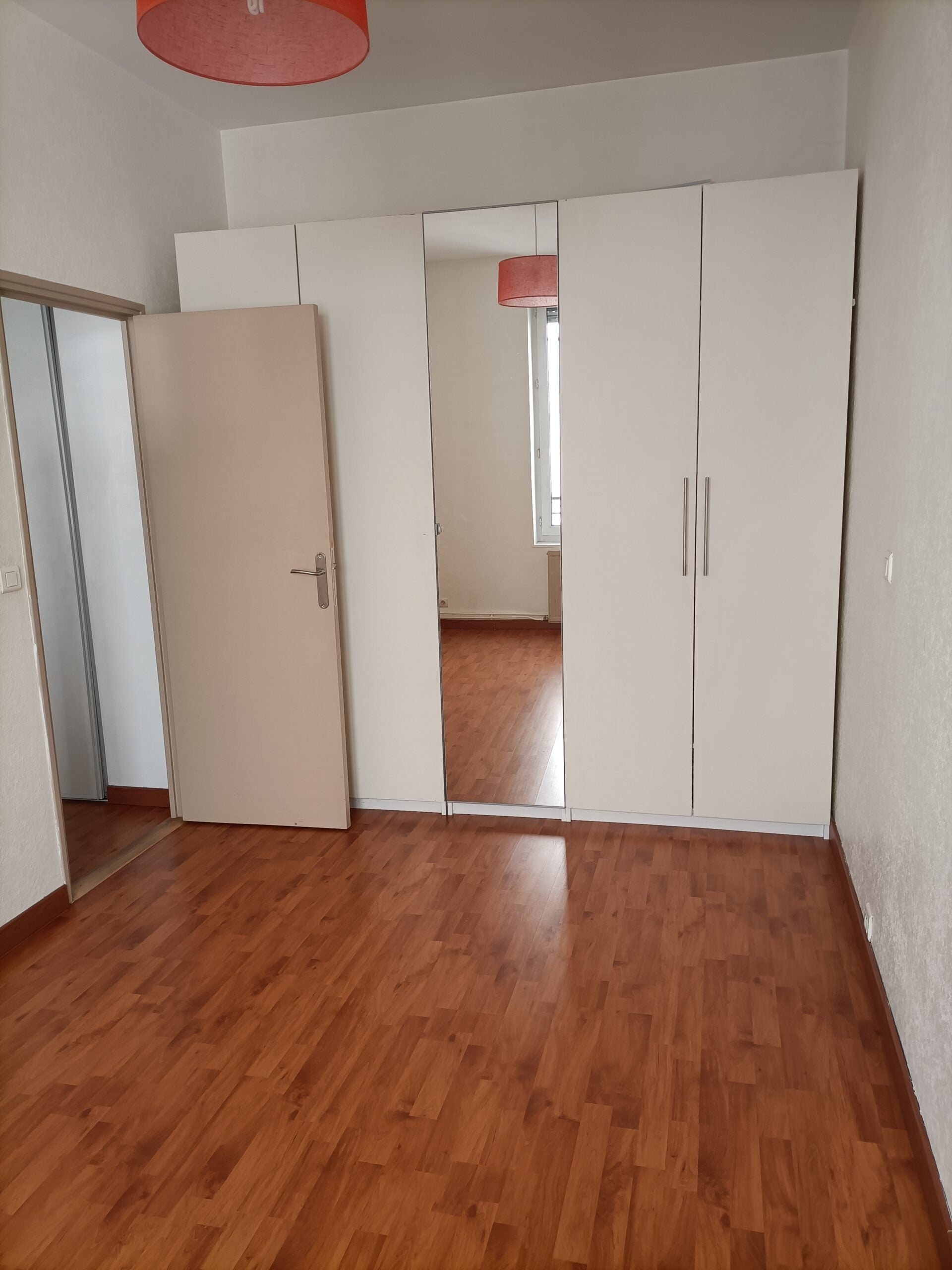 Flat Rue Balaÿ in Saint-Étienne