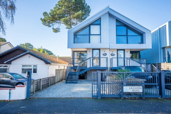House Grasmere Road in Poole
