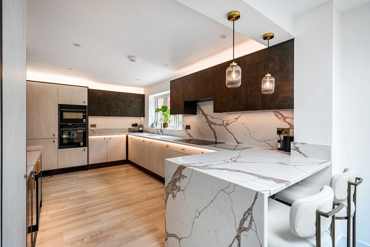 House Lynwood Close in Ferndown