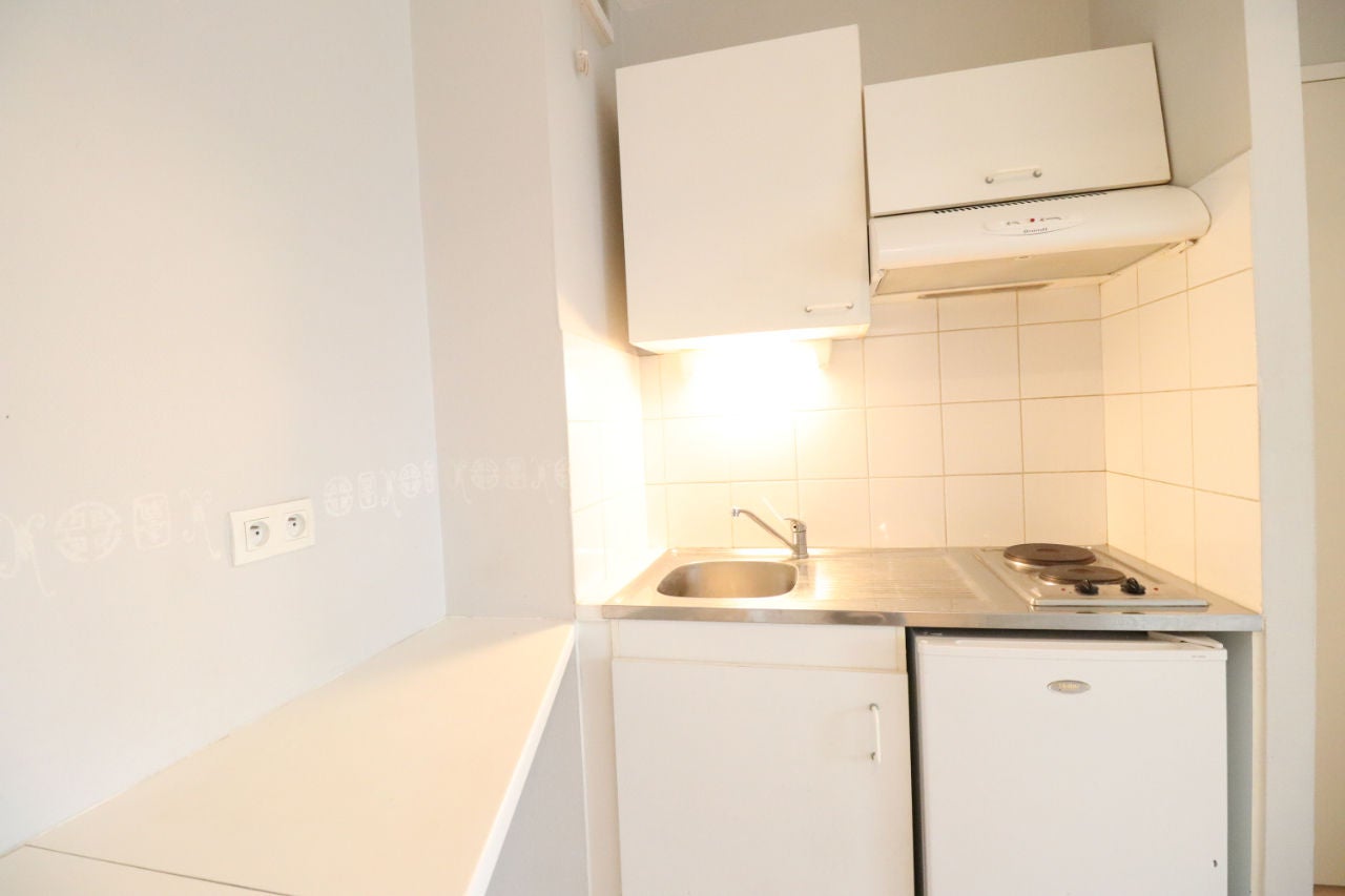 Flat Rue du Docteur Laurent Camboulives in Albi