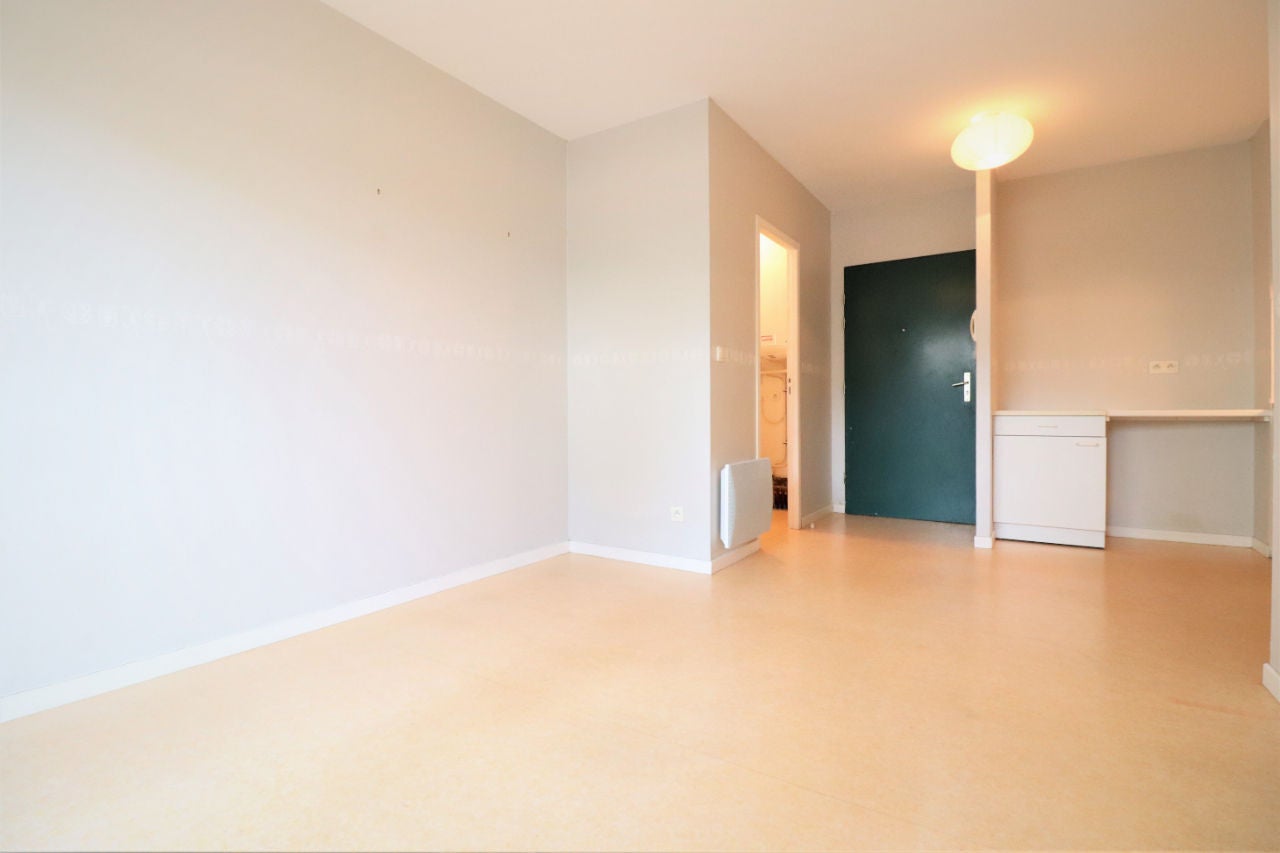 Flat Rue du Docteur Laurent Camboulives in Albi