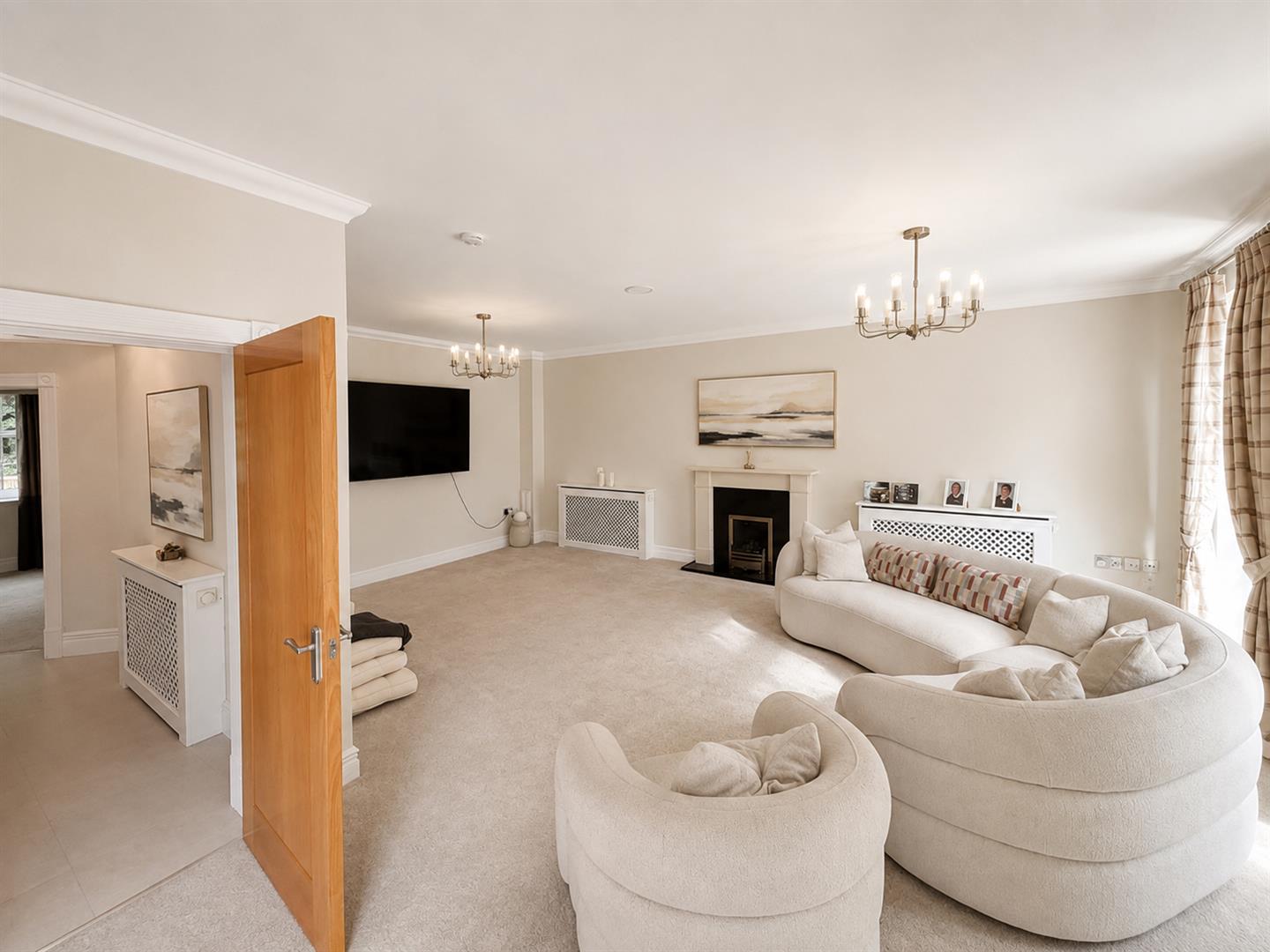 House Jersey Place in Sunningdale